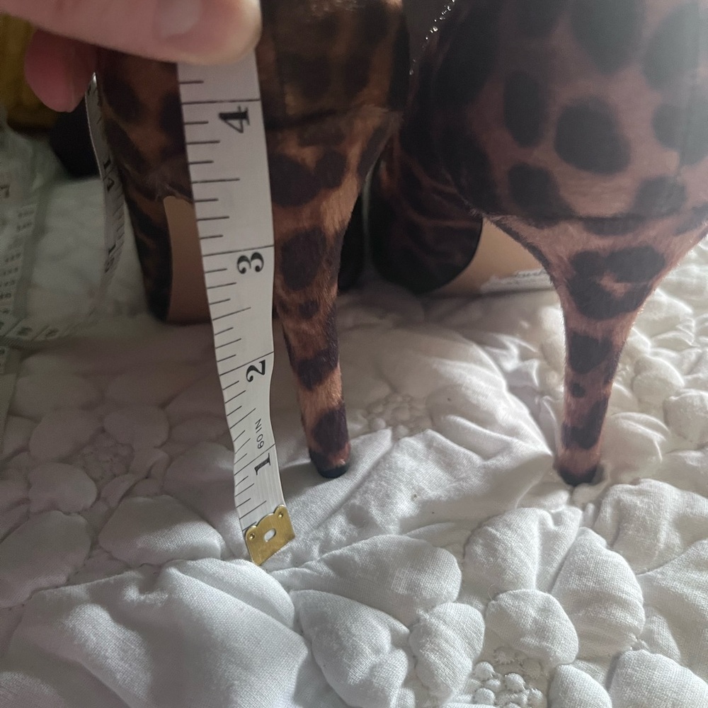 Nine West Leopard-Print Pointed-Toe Pumps in Brown and Black - Picture 7 of 8